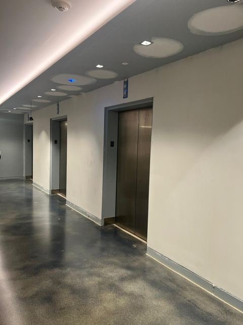 Commercial lobby — elevator bank refresh