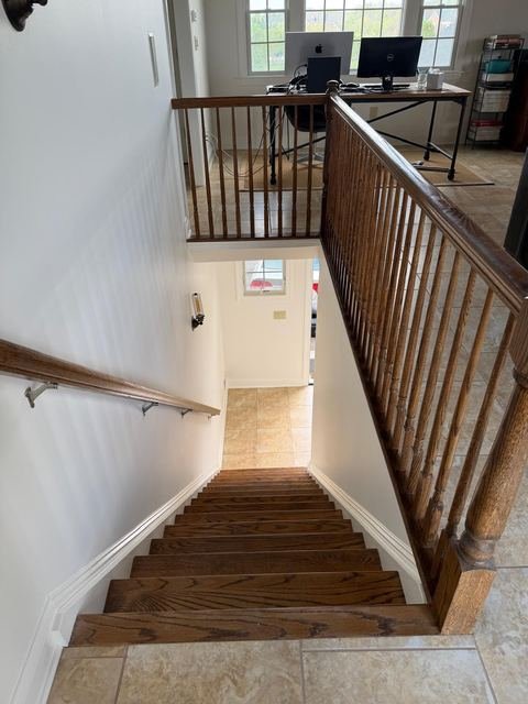 Stairwell & trim, brightened up